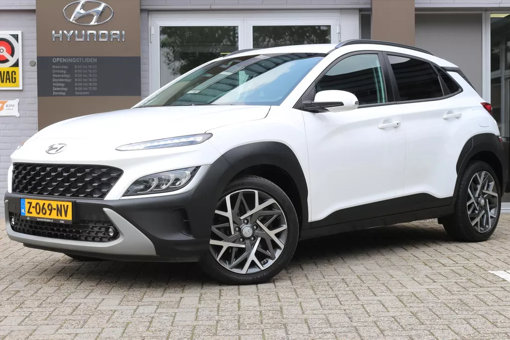 Hyundai Kona 1.6 GDI HEV 141pk DCT Comfort Smart Trekhaak RIIJKLAAR